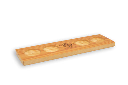 Handgefertigtes Gewürzbrett aus nachhaltigem Holz – elegantes, liegendes Küchenaccessoire zum Aufbewahren und Präsentieren von Gewürzen, Kräutern und kleinen Küchenutensilien.